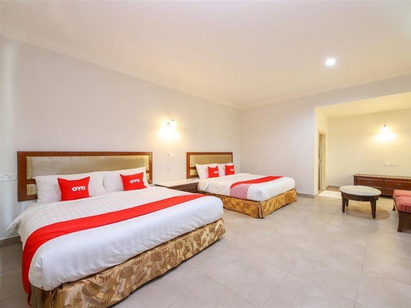 Oyo 89679 Dream Garden Resort Ayer Hangat Extérieur photo