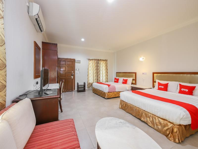 Oyo 89679 Dream Garden Resort Ayer Hangat Extérieur photo